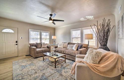 Old Southwest House | Game Room and Putting Green Reno Home!