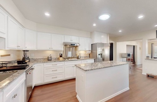 Northeast Heights House | Game Room &Movie Room | 4bd 2Ba