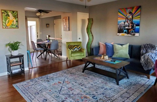 Salina House | Game Room -Trendy Getaway/3BR Mid Century Modern
