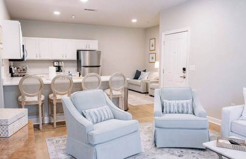 Oxford Condo | GameDay Oxford Condo- 1 Mile to the Grove with Direct Walking Trail Access!