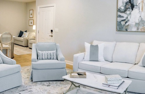 Oxford Condo | GameDay Oxford Condo- 1 Mile to the Grove with Direct Walking Trail Access!