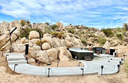 Yucca Valley Villa | GanEden! Peaceful getaway Firepit, spa, yoga studio, fire pit, Joshua Tree