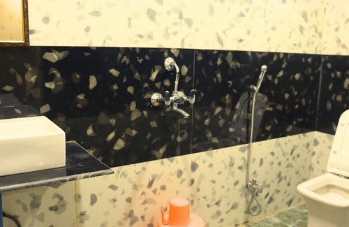 Allahabad Hotel | GANGA RIVERFRONT ROOMS AND BANQUET