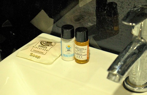 Allahabad Hotel | GANGA RIVERFRONT ROOMS AND BANQUET