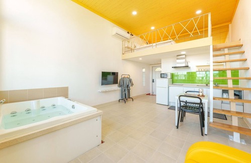 Gangneung House | Gangleung Laimbichipensyeon