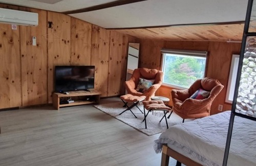 Gangneung House | Gangneung Clay House Pension