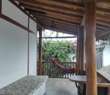 Ayampe House | Ganso & Búho