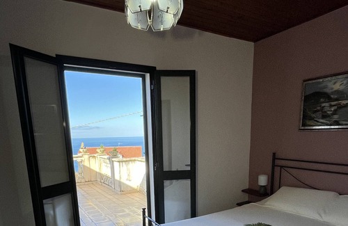 Zambrone Apartment | Ganze Wohnung #4 in der "baia DEL Sole-zambrone"-meerblick-pool-ruhe-nahe Tropea