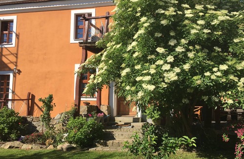Nikolaivorstadt House | Ganzes Altstadthaus im Herzen von Görlitz/Nikolaivorstadt