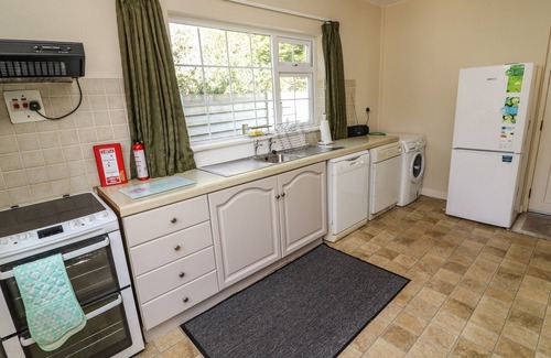 Ardnatrush Cottage | GAP OF DUNLOE, family friendly in Beaufort, County Kerry