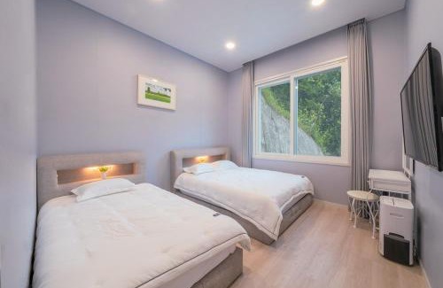 Oeseo Villa | Gapyeong Homyeong Naru 165 Pool Villa