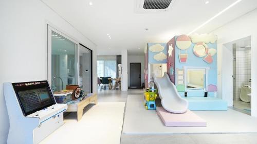 Sang House | Gapyeong Pinetree Kids Pool Villa