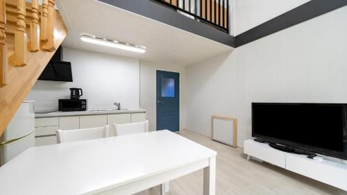 Oeseo House | Gapyeong Soopia pension