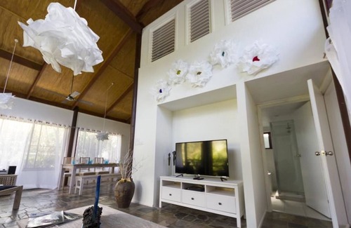 Mudgeeraba House | Garasu Lodge