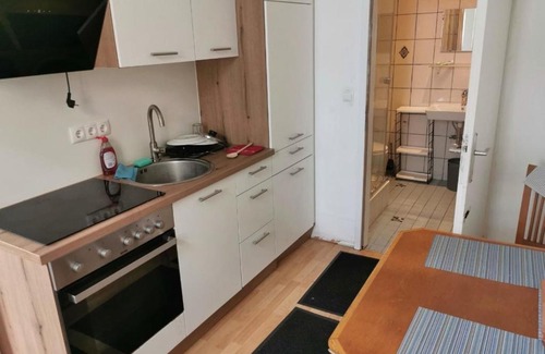 Lend Apartment | Garconniere Bahnhofnähe 3 Personen