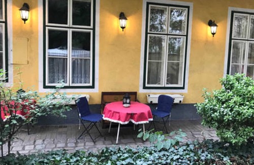 Erdberg Apartment | Garden apartment 70m² - Ferienwohnungen Mühlpark