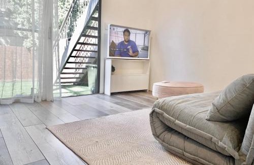 Bondi Apartment | Garden Apartment in the heart of Bondi