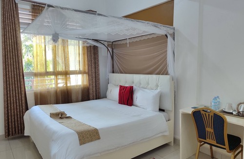 Masaka Hotel | Garden Courts Hotel Masaka