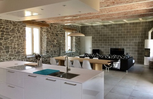 Hamois House | Garden Escape in Quiet Achet