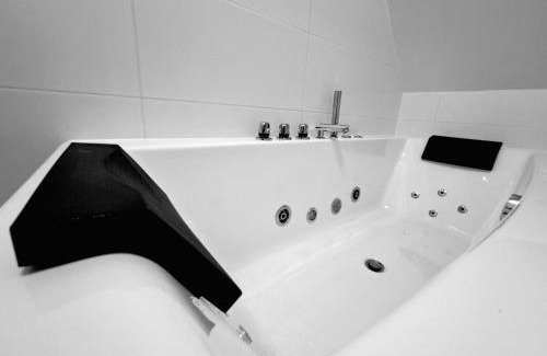 Raciborz Apartment | Garden House Jacuzzi