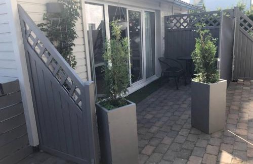 Soder Apartment | Garden house with parking in central Malmö
