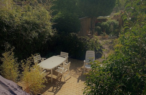 Ouistreham Apartment | Garden level 200m from the beach!