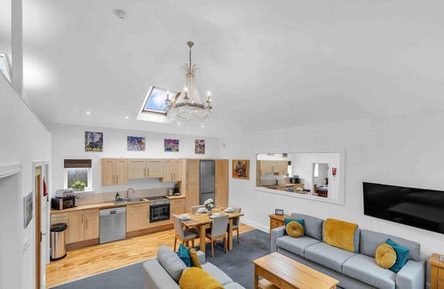 Rottingdean House | Garden Lodge With Parking | By My Getaways