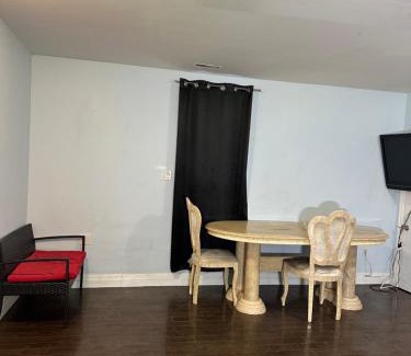 Oakridge Apartment | Garden Nook Space Share