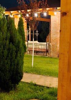 Vanatorii Mici Cabin | Garden Pypa