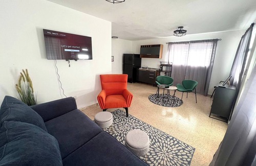 Sabana Abajo Apartment | Garden Studio With Yard Space Near Mall & Airport