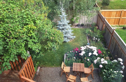 Quarry Park House | Garden view room with private bathroom