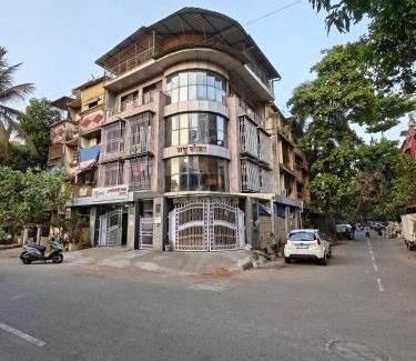 Sanpada Apartment | Garden-View Studio Apartment in Sanpada, Navi Mumbai