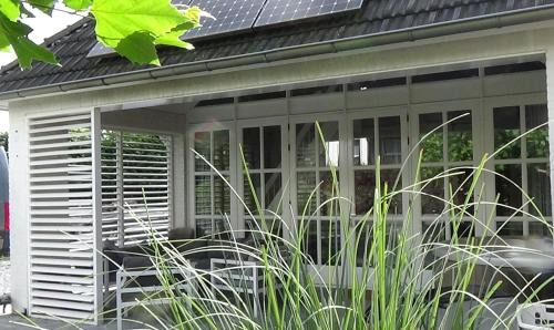 Teteringen Ski Chalet | Gardenhouse with private jacuzzi & private sauna