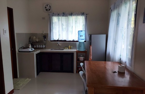 Catangnan House | Gardenview Homestay Siargao