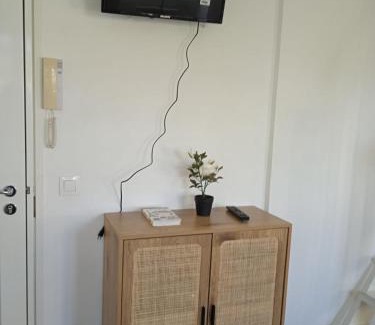 Montparnasse Apartment | Gare Montparnasse,gorgeous1 bedroom,close to Eiffel tour,center , stuning place