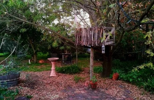 Stawell House | Gariwerd /Grampians Miners Cottage Stawell