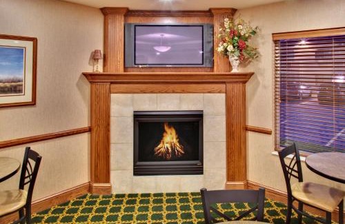 Brookings Hotel | Garner Hotel Brookings by IHG
