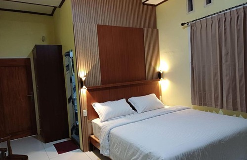 Tuk Tuk House | GAROGA Guest House