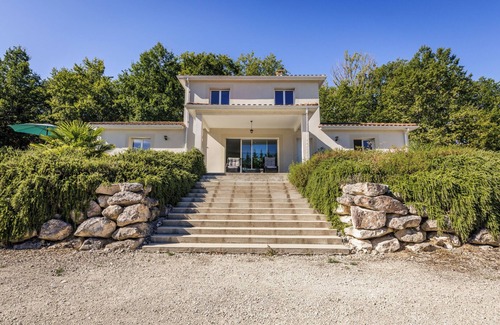 Pujols House | Garonne, modern home in the South of France with private swimming pool