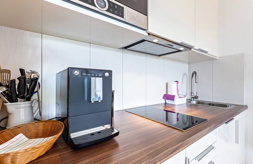 Lindhoft Apartment | 'Gartenglückchen' close to the Sea with Garden & Wi-Fi