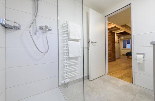 Allmannsdorf House | Gasthaus Adler