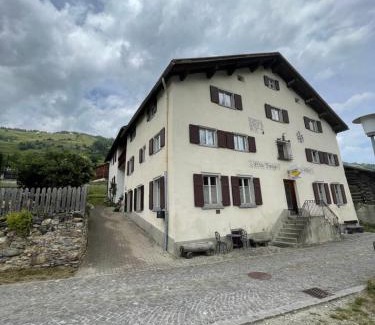 Donat Bed & Breakfast | Gasthaus Beverin
