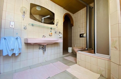 Klotten Hotel | Gasthaus Castor