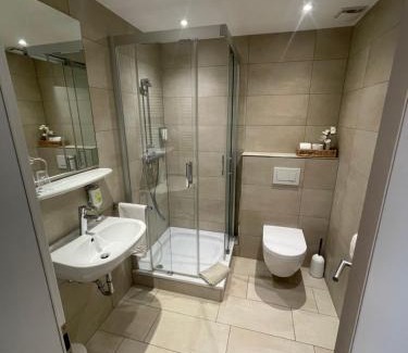 Sirzenich Hotel | Gasthaus Sonnen