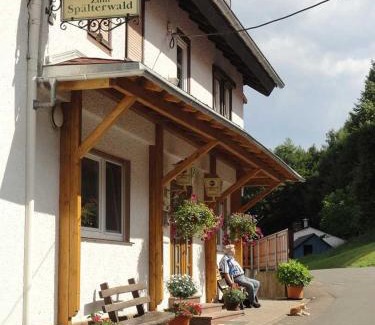 Beerfelden Hotel | Gasthaus Zum Spalterwald