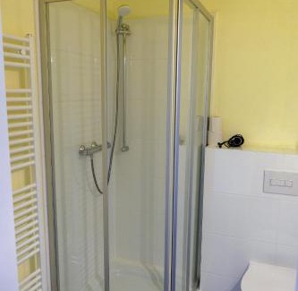 Muncheberg Apartment | Gasthaus zur Ostbahn