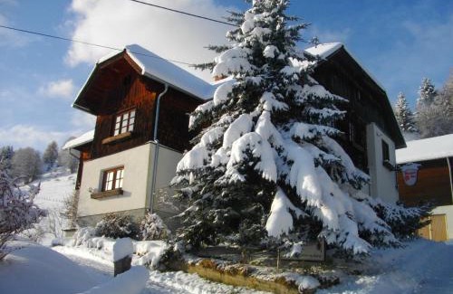 Baierdorf House | Gasthof Gangl