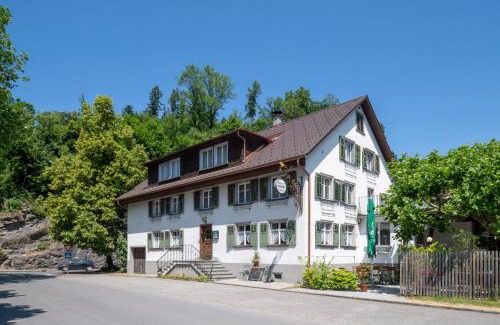 Toster Hotel | Gasthof Löwen Tosters