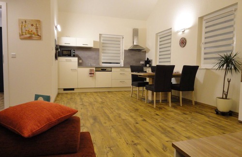 Hoßkirch Apartment | Gasthof Reiterstuben Apartment "Elle" 55m2 in a quiet rural location