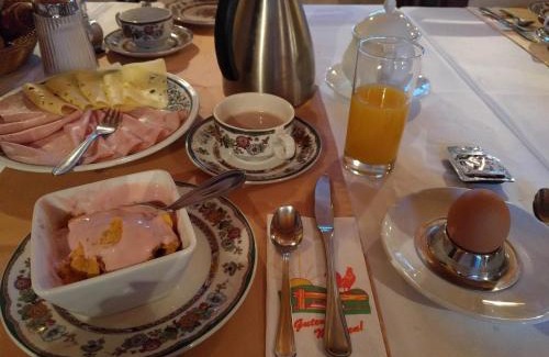 Sankt Nikolai im Solktal Hotel | Gasthof zum Gamsjäger